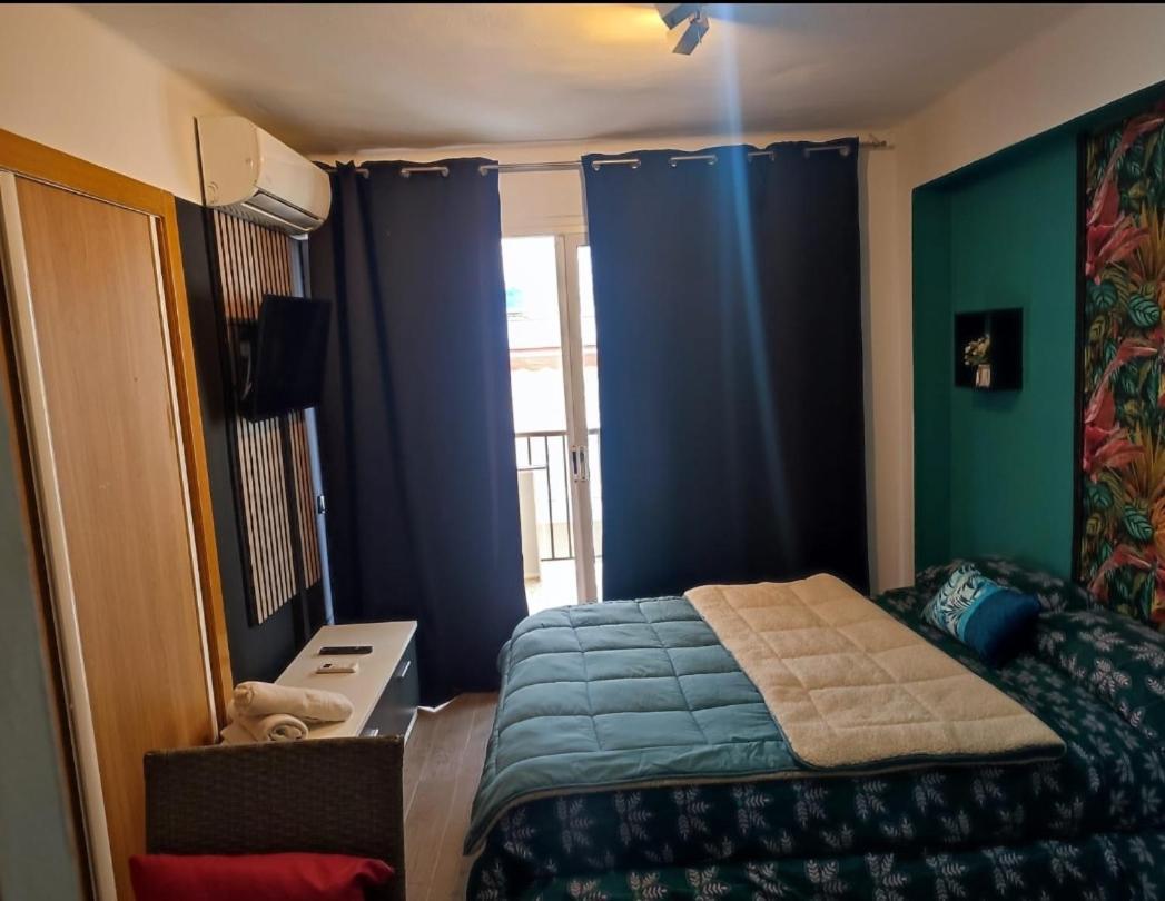 Apartamento Segunda Linea De La Playa Capellan サロウ 部屋 写真