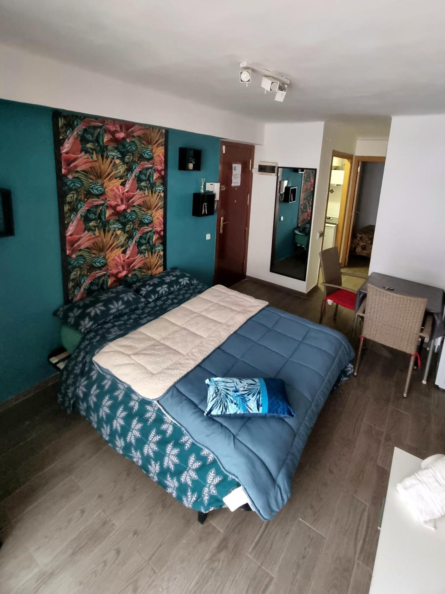 Apartamento Segunda Linea De La Playa Capellan サロウ 部屋 写真